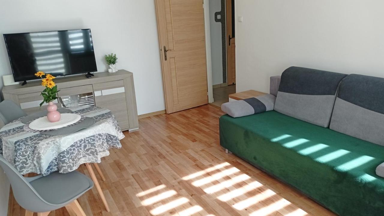 Udane Wczasy Apartment Gizycko Luaran gambar
